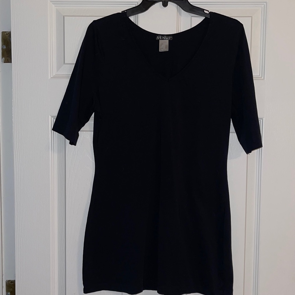 COPY - Over leggings and T-shirt